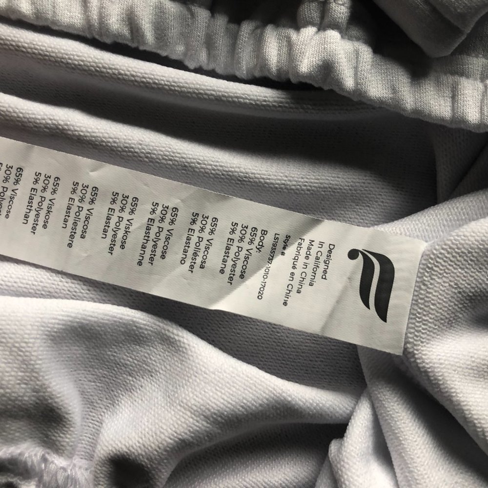 Fabletics Pullover - Picture 4 of 7